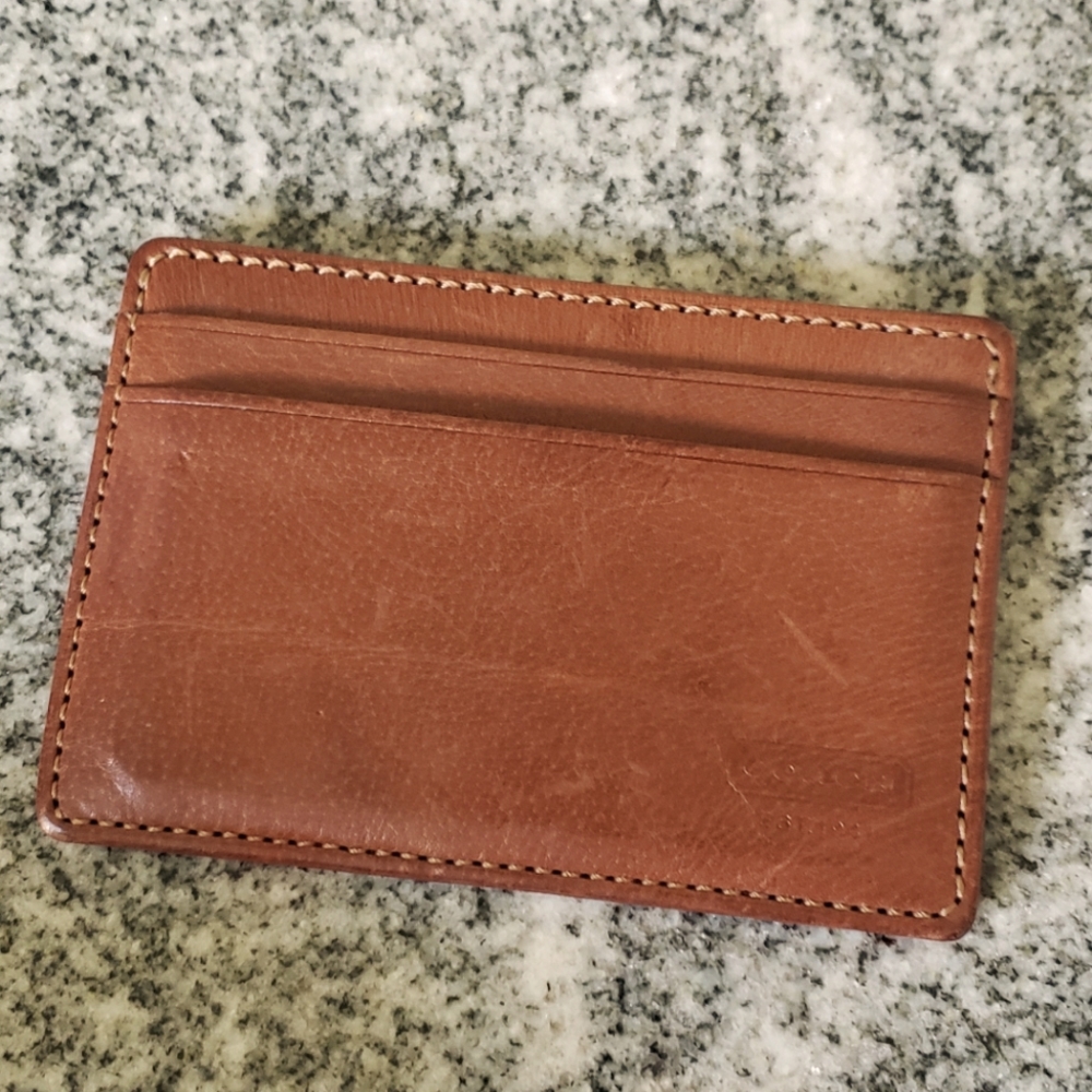 Coach Men Leather Card Case - Color: Brown/Saddle